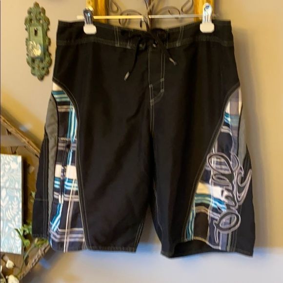 O’Neill Board Shorts - Picture 1 of 8